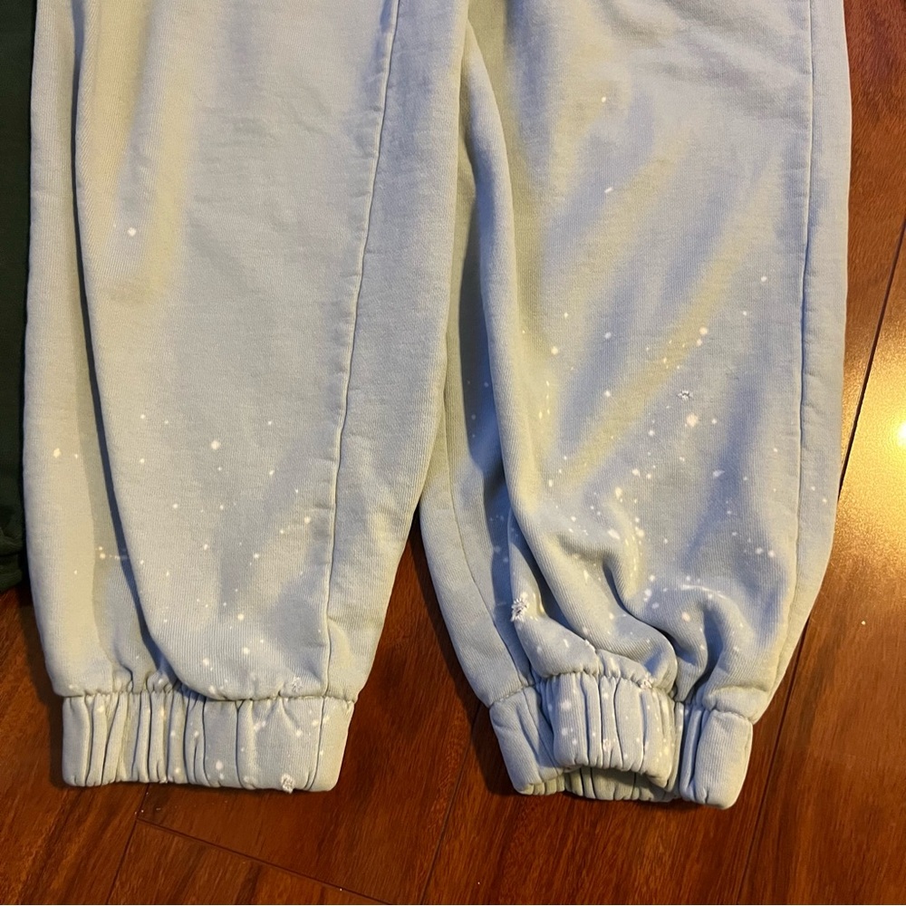 Brandy Melville Rosa Sweatpants Bundle - Picture 2 of 2